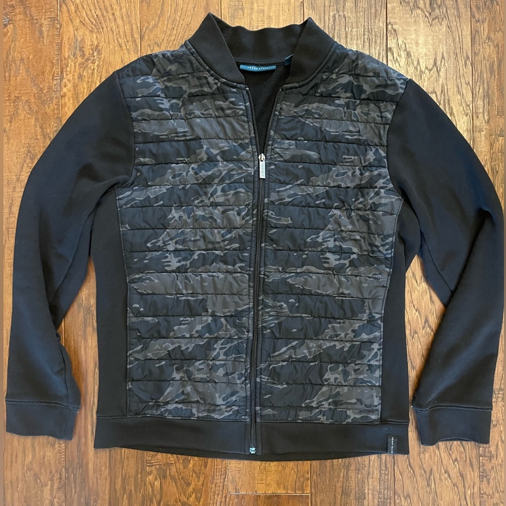 Perry Ellis Zip Up Black / Camo Textured Sweater Jacket | size M